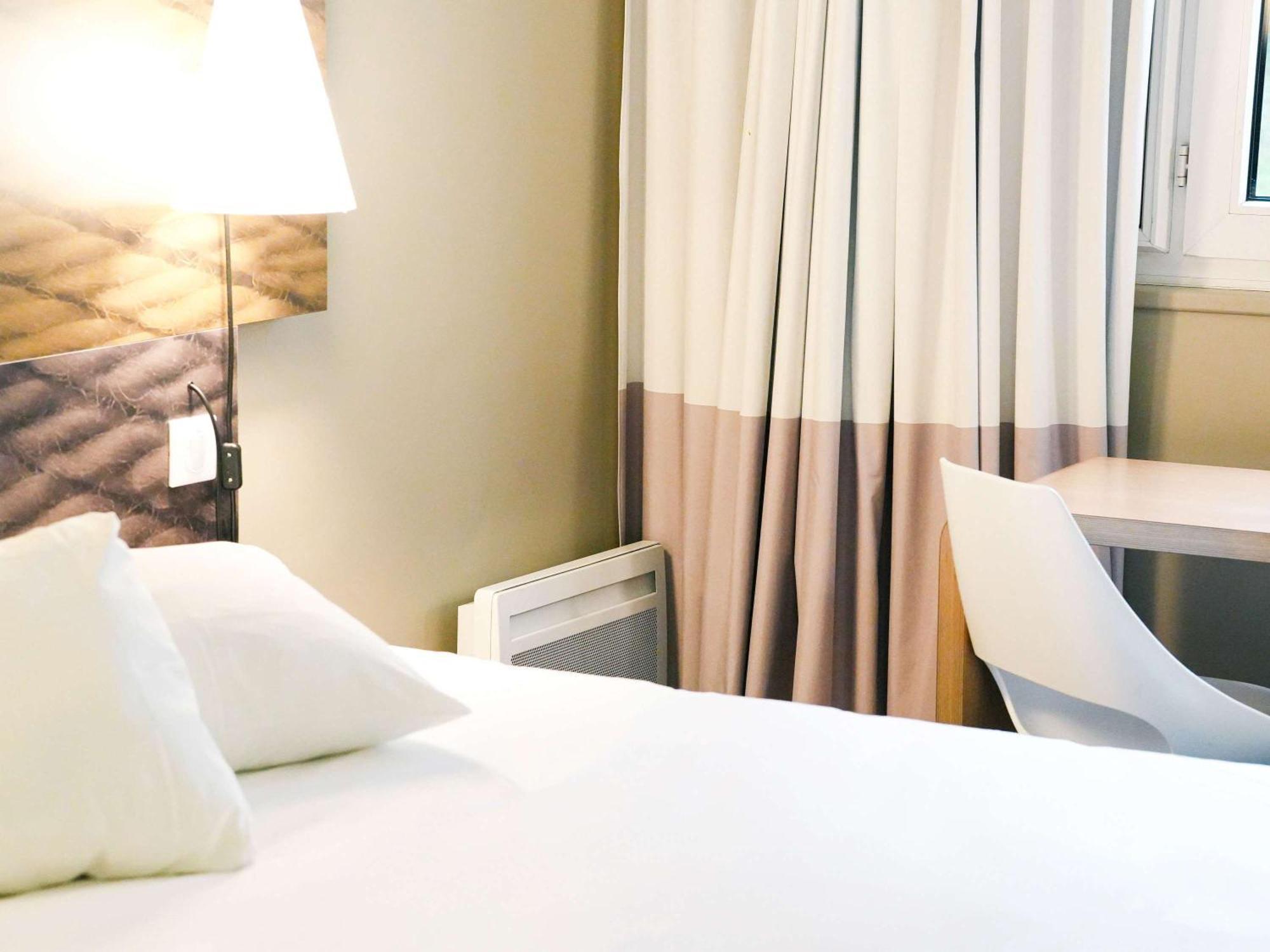 Ibis Caen Porte D'Angleterre Exterior foto