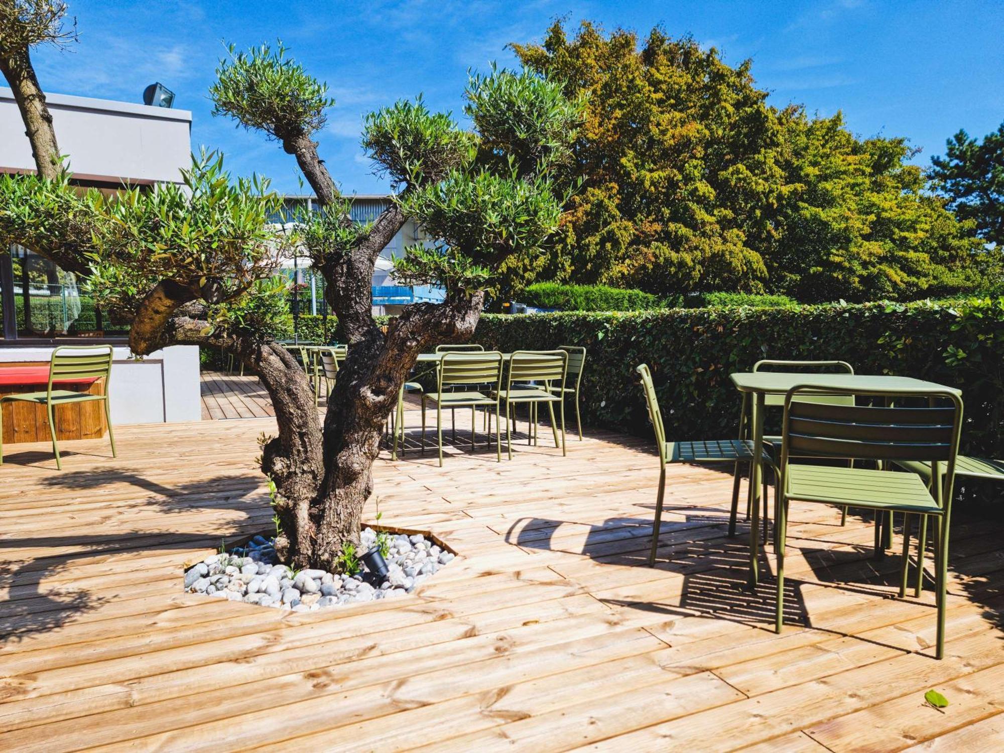 Ibis Caen Porte D'Angleterre Exterior foto